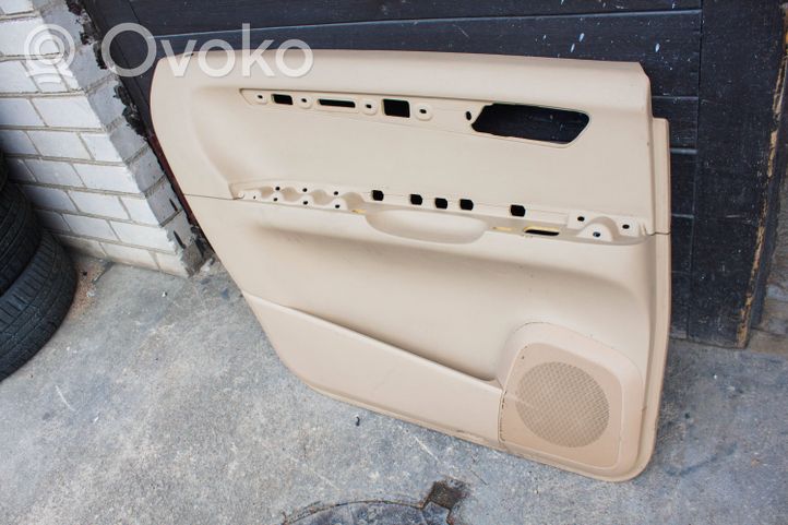 Mercedes-Benz R W251 Takaoven verhoilu A2517300370