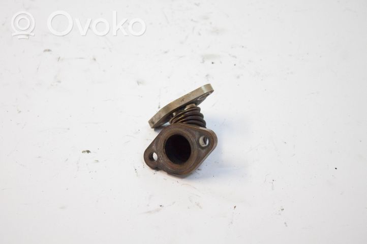 Mercedes-Benz R W251 Tuyau de raccordement solide EGR A6421400308