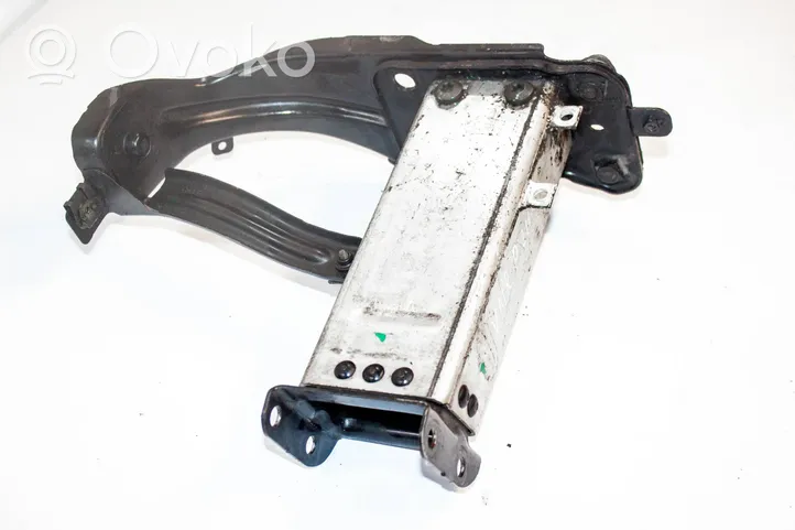 Mercedes-Benz E W211 Radiator support slam panel bracket A2113270090