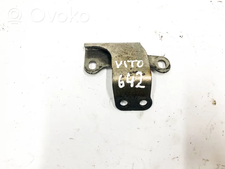 Mercedes-Benz Vito Viano W639 Muu moottoritilan osa A6420960845