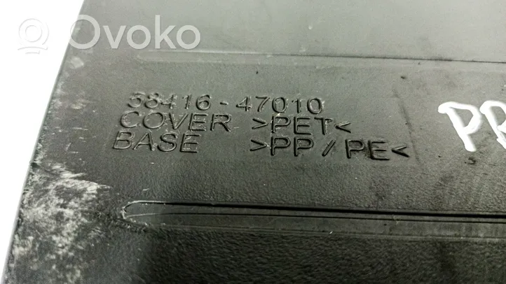 Toyota Prius (XW20) Alfombra revestimiento del maletero/compartimiento de carga 5841647010