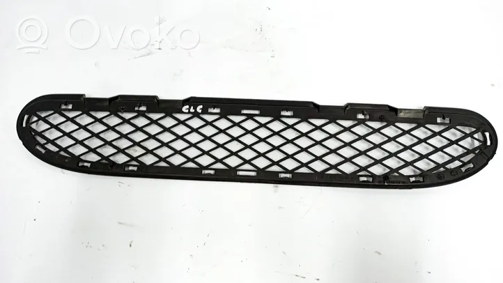 Mercedes-Benz CLC CL203 Grille inférieure de pare-chocs avant A2038850823