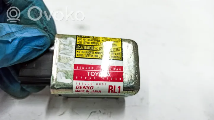 Toyota Prius (XW20) Sensore d’urto/d'impatto apertura airbag 8986047040