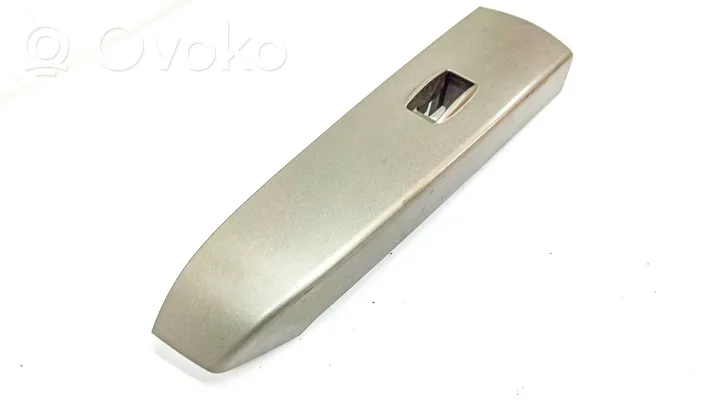 Toyota Prius (XW20) Rivestimento pulsantiera finestrino della portiera anteriore 7423147080