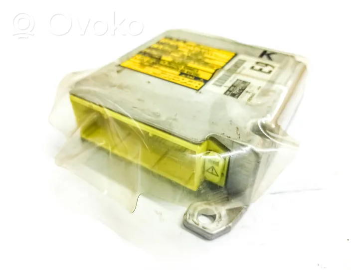 Toyota Prius (XW20) Oro pagalvių valdymo blokas 8917047390