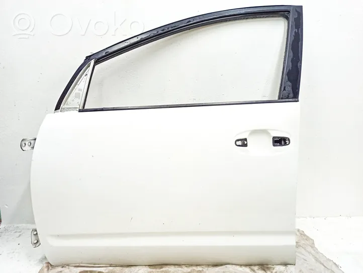 Toyota Prius (XW20) Front door 861602B560