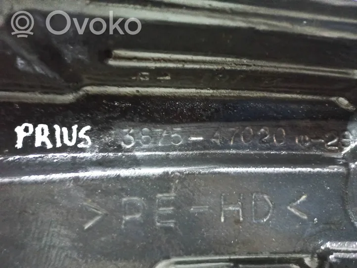 Toyota Prius (XW20) Rivestimento paraspruzzi passaruota anteriore 5387547020