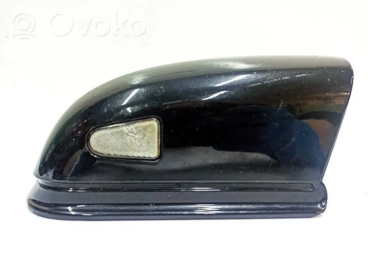 Mercedes-Benz C W203 Coque de rétroviseur 2038100664