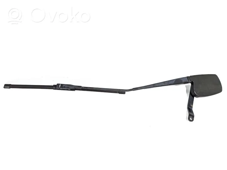 Mercedes-Benz R W251 Front wiper blade arm A2518240149