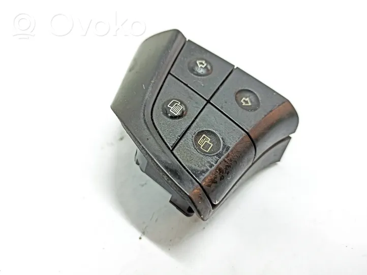 Mercedes-Benz R W251 Steering wheel buttons/switches A2518210251