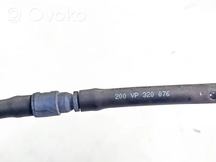 Mercedes-Benz R W251 Windshield washer fluid hose A0009982901