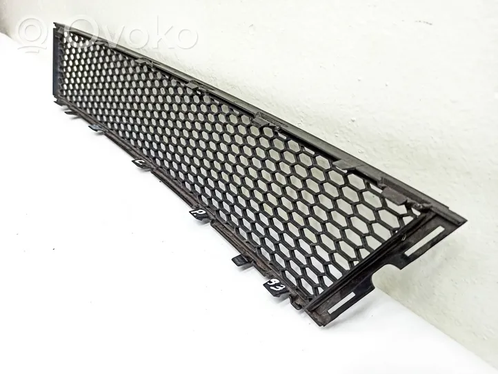 BMW 3 E92 E93 Grille inférieure de pare-chocs avant 