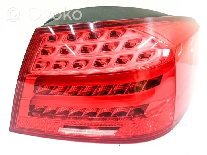 BMW 3 E92 E93 Lampy tylne / Komplet 7252091