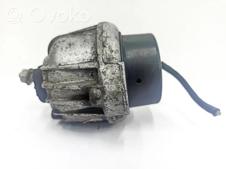 BMW 3 E92 E93 Supporto di montaggio del motore 13981112