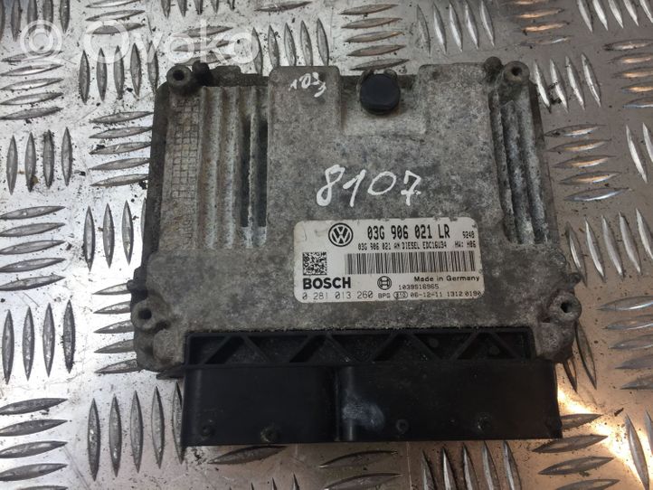 Volkswagen PASSAT B6 Sterownik / Moduł ECU 03G906021LR