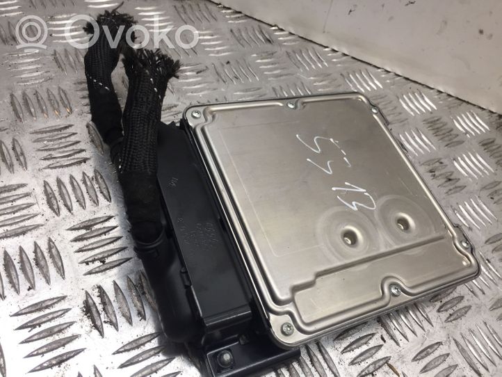 Audi A4 S4 B7 8E 8H Calculateur moteur ECU 03G906016CL