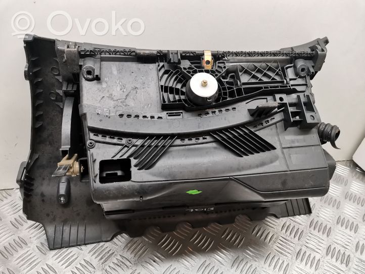 Skoda Octavia Mk2 (1Z) Vano portaoggetti 1Z1857103