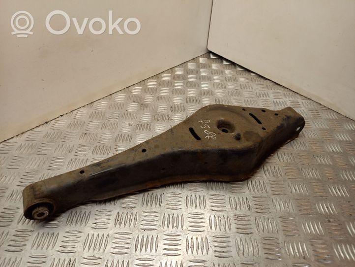 Volkswagen PASSAT B6 Sway bar bush bracket, rear 