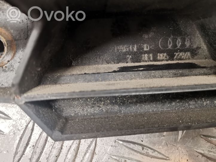 Audi A4 S4 B7 8E 8H Staffa di montaggio della batteria 8E1805229A