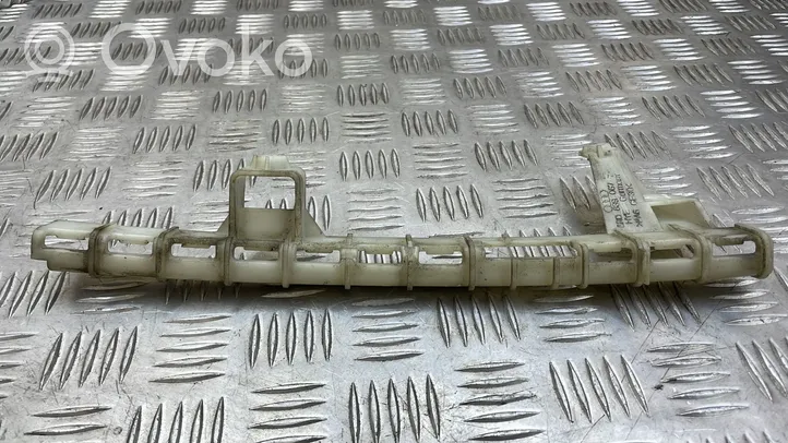 Audi Q5 SQ5 Takaoven tuulilasin kisko 8R0839067