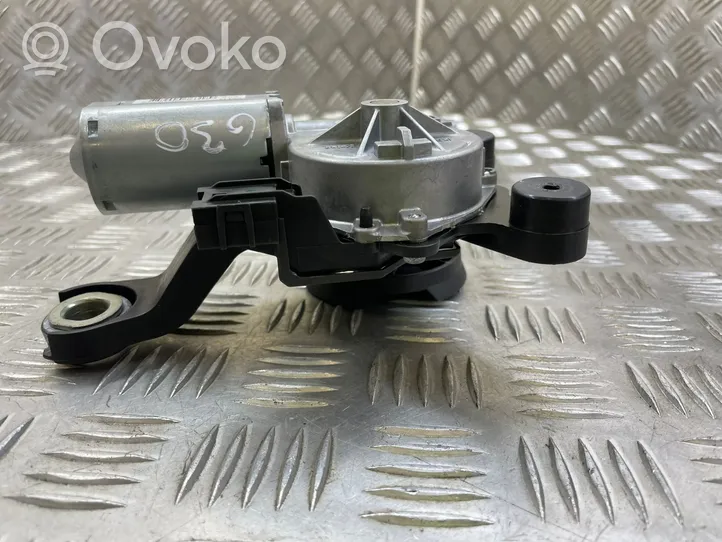 BMW 5 G30 G31 Galinio stiklo valytuvo varikliukas 67637403853