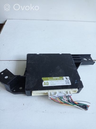 Toyota Sienna XL30 III Module unité de contrôle climatisation 8865008010