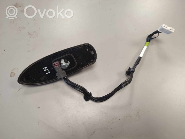 Toyota Sienna XL40 IV Antena GPS 5590008300