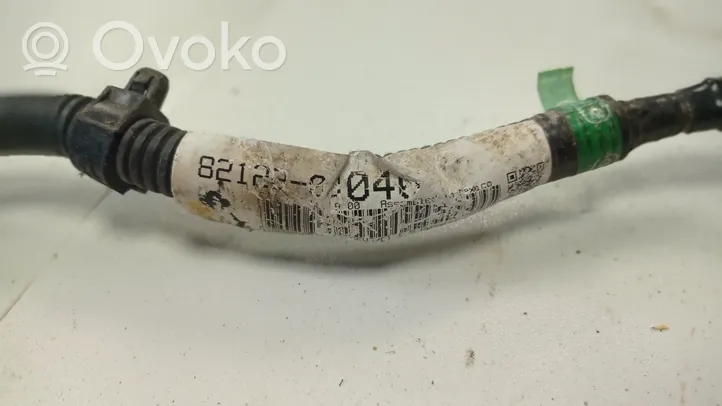 Toyota Sienna XL30 III Câble de batterie positif 828230E010