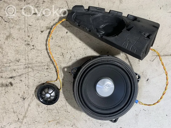 BMW 3 F30 F35 F31 Enceinte haute fréquence de porte avant 9226357