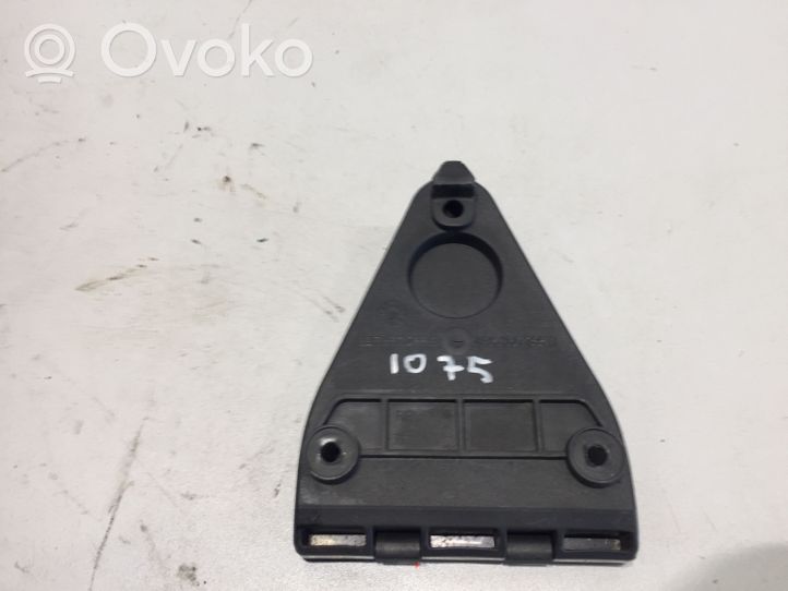 Volkswagen PASSAT B5.5 Staffa supporto del triangolo d’emergenza 3B5860285B