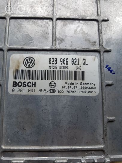 Volkswagen PASSAT B5.5 Блок управления двигателя 028906021GL
