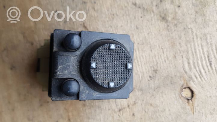 Volkswagen Vento Wing mirror switch 1H0959565