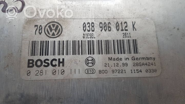 Volkswagen Bora Sterownik / Moduł ECU 038906012K