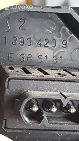 BMW 3 E30 Headlight level height control switch 1393420