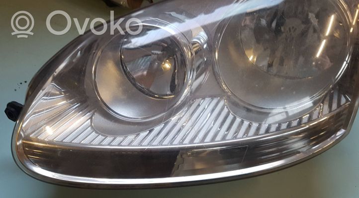 Volkswagen Golf V Lampa przednia 1K6941005R