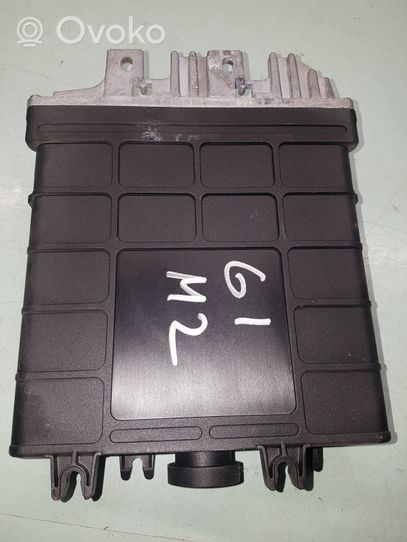 Audi 80 90 S2 B4 Calculateur moteur ECU 028906021AP