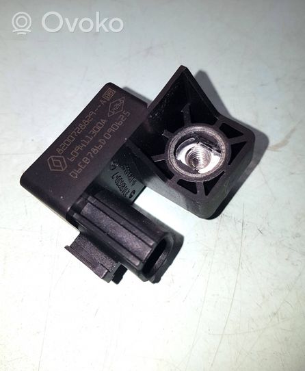 Renault Megane II Airbag deployment crash/impact sensor 8200728829