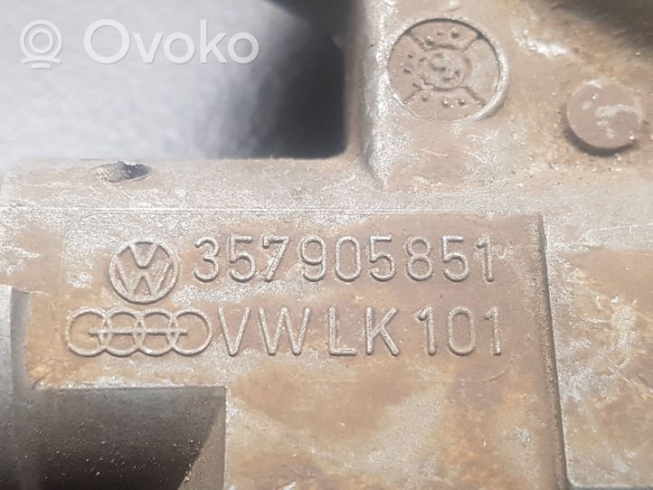 Volkswagen Vento Užvedimo spynelė 357905851