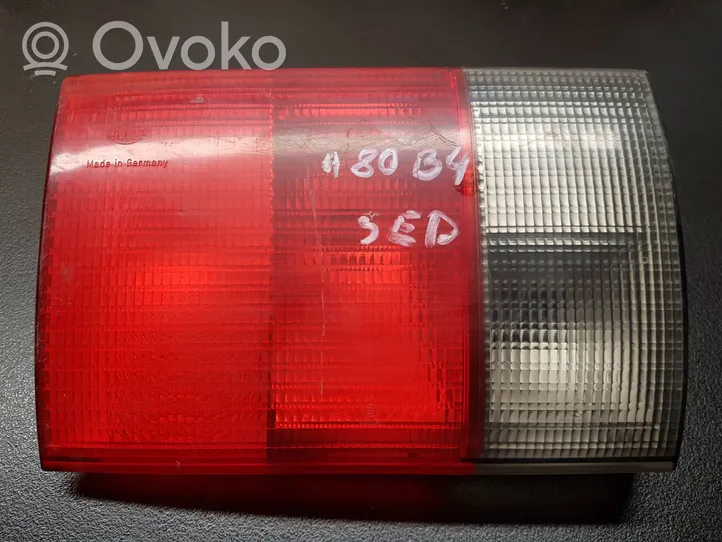 Audi 80 90 B2 Lampy tylnej klapy bagażnika 8A0945093D