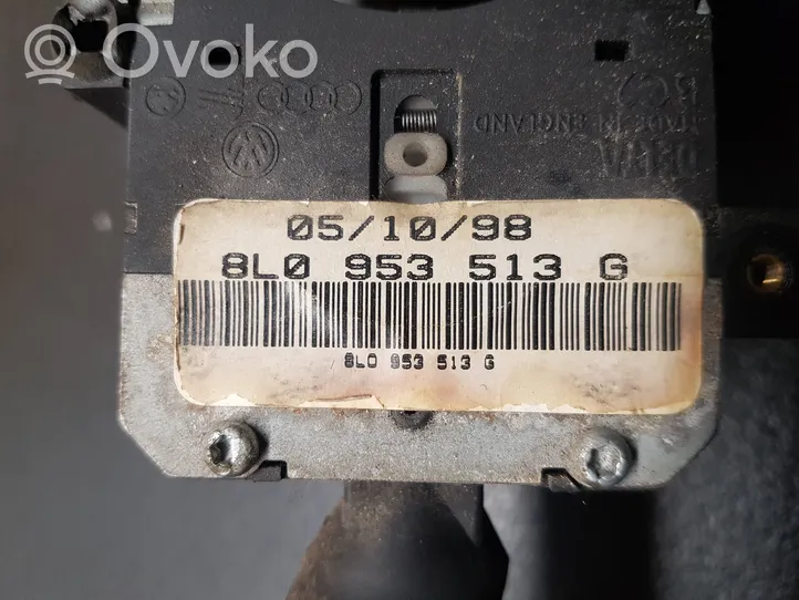 Audi A2 Manetka / Przełącznik kierunkowskazów wycieraczek 8L0953513G