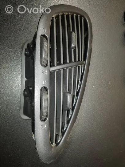 Seat Alhambra (Mk1) Grille d'aération centrale 7M1819728E