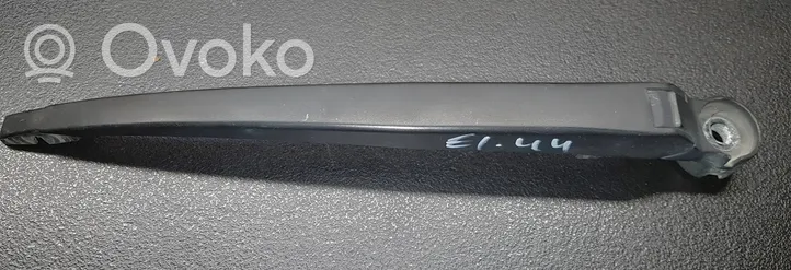 BMW 5 E39 Rear wiper blade arm 8221453