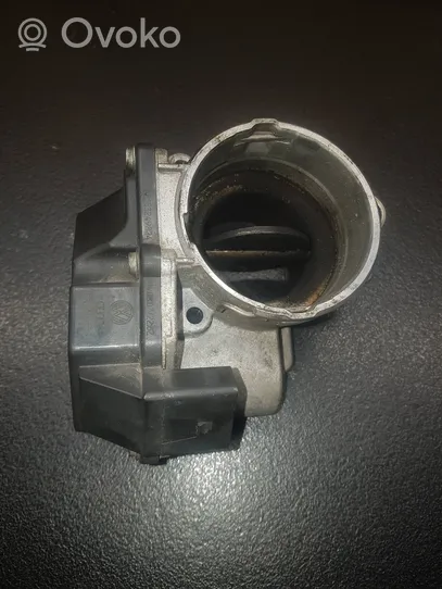 Volkswagen Golf V Throttle valve 03G128063G