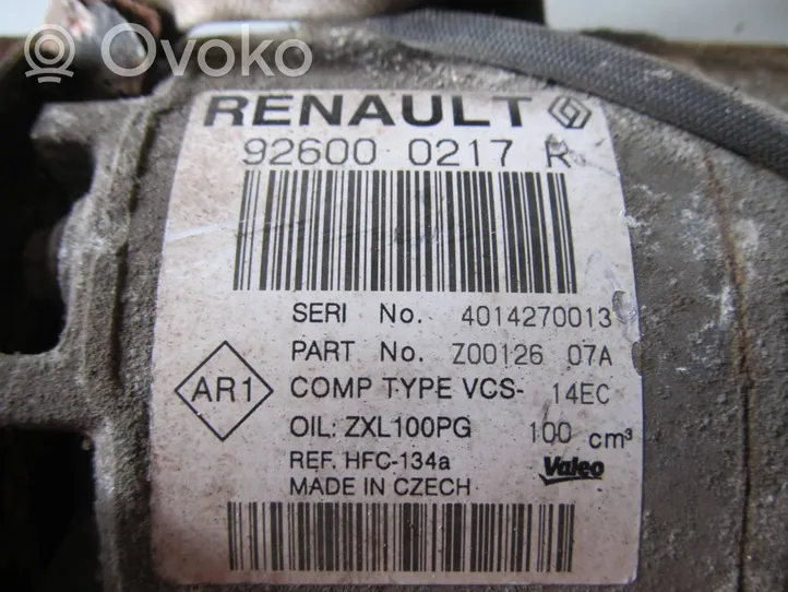 Renault Clio IV Ilmastointilaitteen kompressorin pumppu (A/C) 926000217R