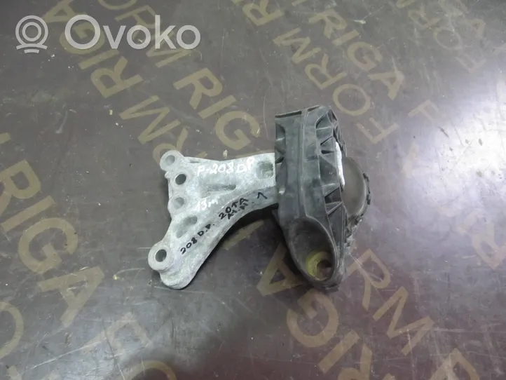 Peugeot 208 Dzinēja spilvens 9676771080