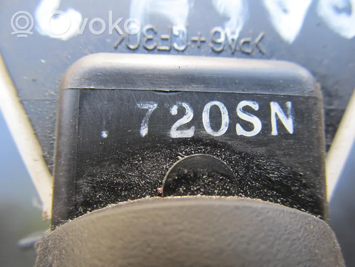 Nissan Qashqai Manetka / Przełącznik kierunkowskazów 14425
