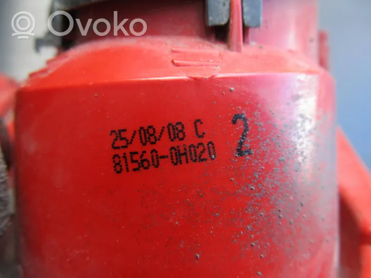 Toyota Aygo AB10 Aizmugurējais lukturis virsbūvē 815600H020