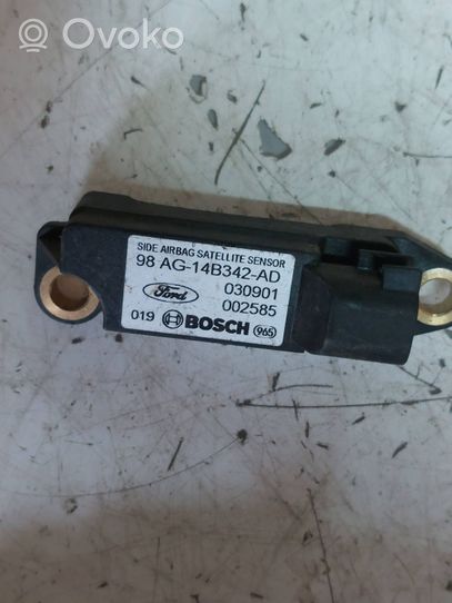 Ford Focus Altoparlante portiera posteriore 002585