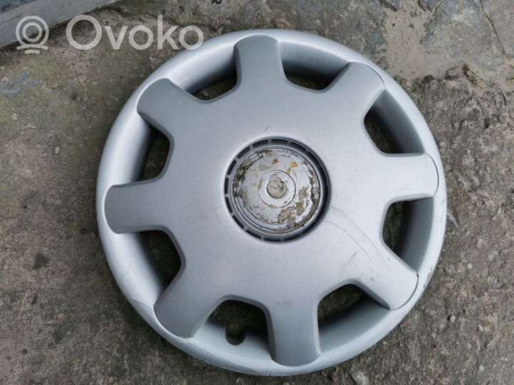 Volkswagen Polo III 6N 6N2 6NF R14 wheel hub/cap/trim 6N0601147D