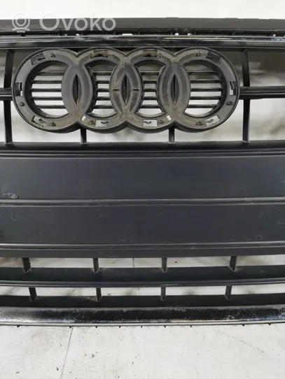 Audi A4 S4 B9 8W Front bumper upper radiator grill 8W0853651DD